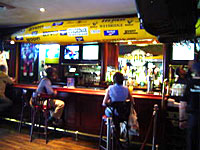 その名もズバリ「THE SPORTS CAFE」！