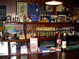 This is the shop of Yasunori Kanamura, who played in the World Rugby Top League team.