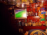 Stay up late at the 8-seat counter bar in Tokyo's bedroom community "riverside"!