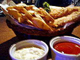 The concept is "Integration of British pub and live house".