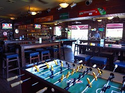飲食店の超激戦区で人気の家族向けスポーツバー