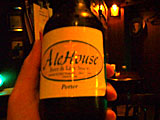 The concept is "Integration of British pub and live house".
