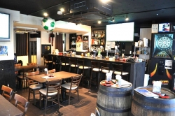 SPORTS & DARTS BAR Sector 7G