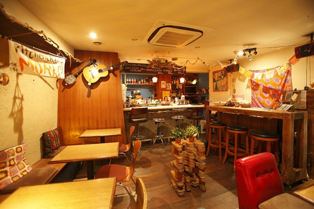 Kitchen & Bar MORIS