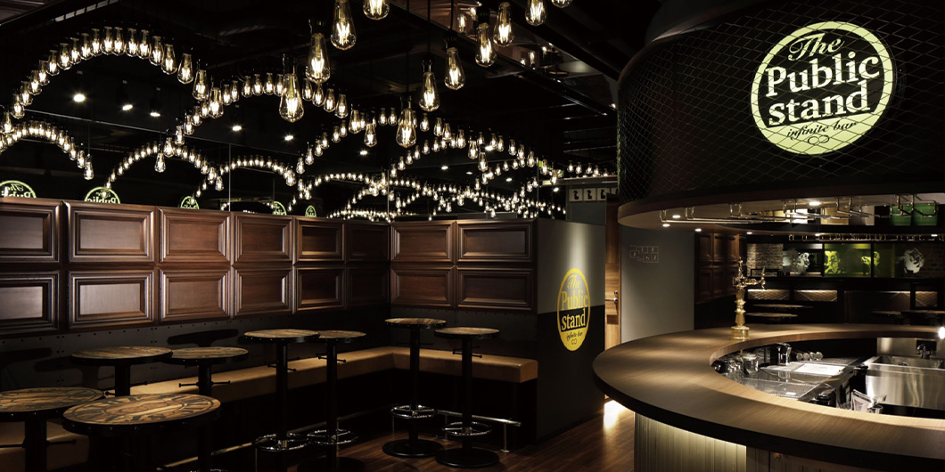 The Public stand 柏東口店