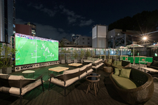 1 OAK TOKYO "THE DECK"
